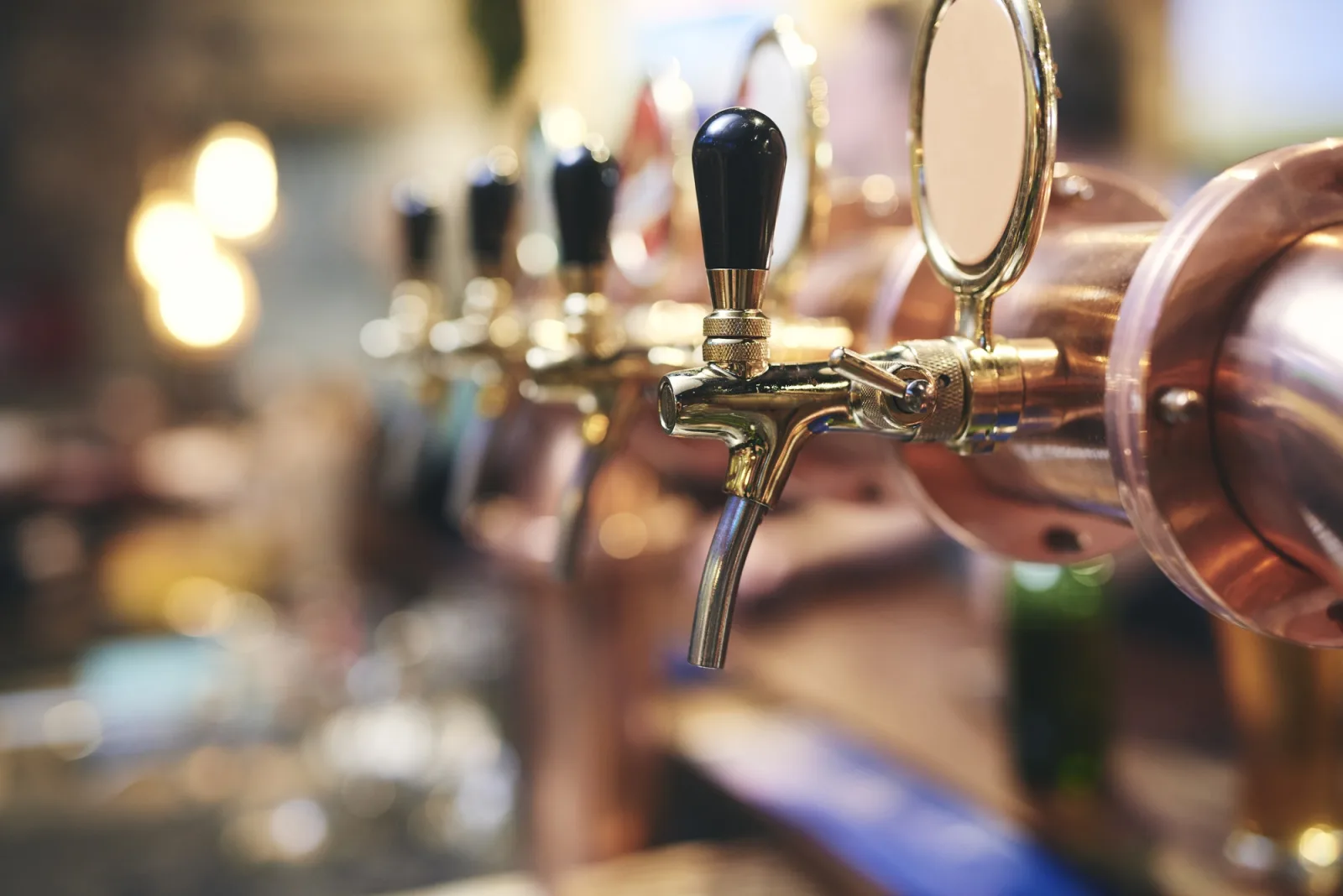 Shot of beer tap in the pub